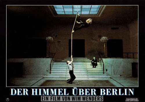 Der himmel über - der,